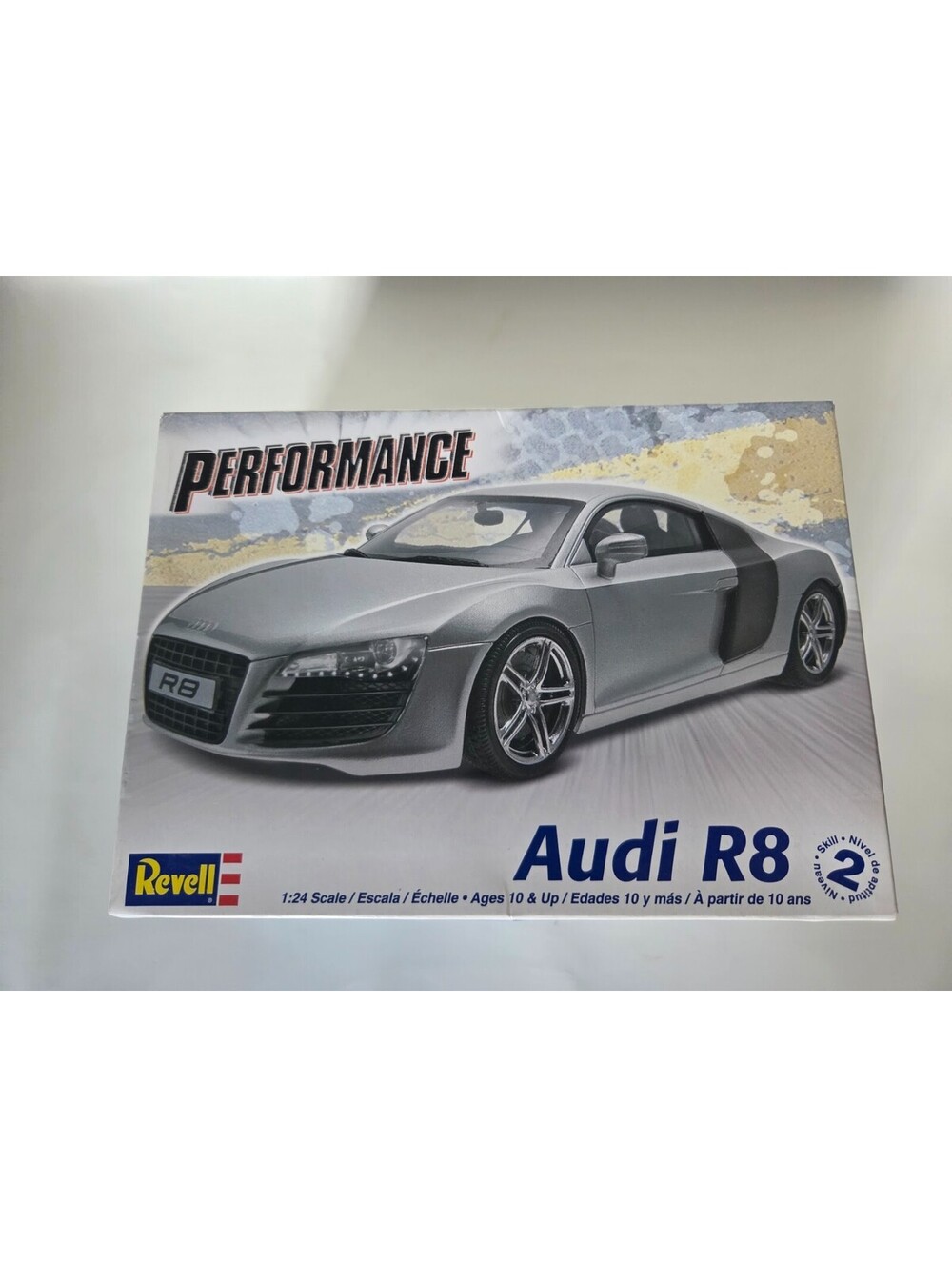 2008 Revell Audi R8 1:24 Scale Model Car Kit with Box and Included Parts